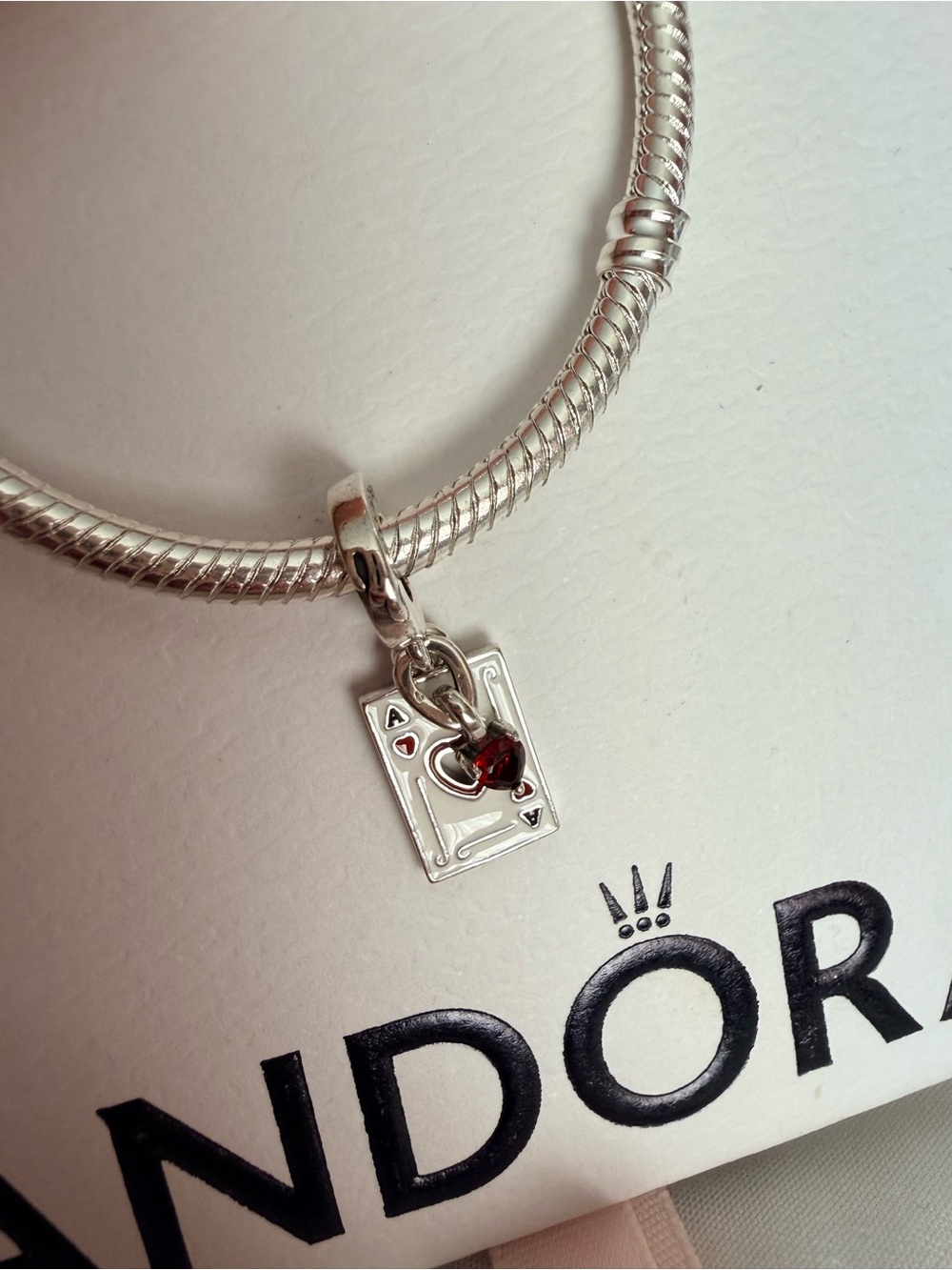 Pandora x Disney Villains Queen of Hearts Double Dangle Charm